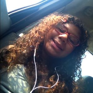 Meet your Posher, Summer